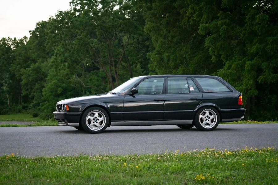  BMW M5 Touring (E34) 1992 года  (EU) (фото 20 из 94)